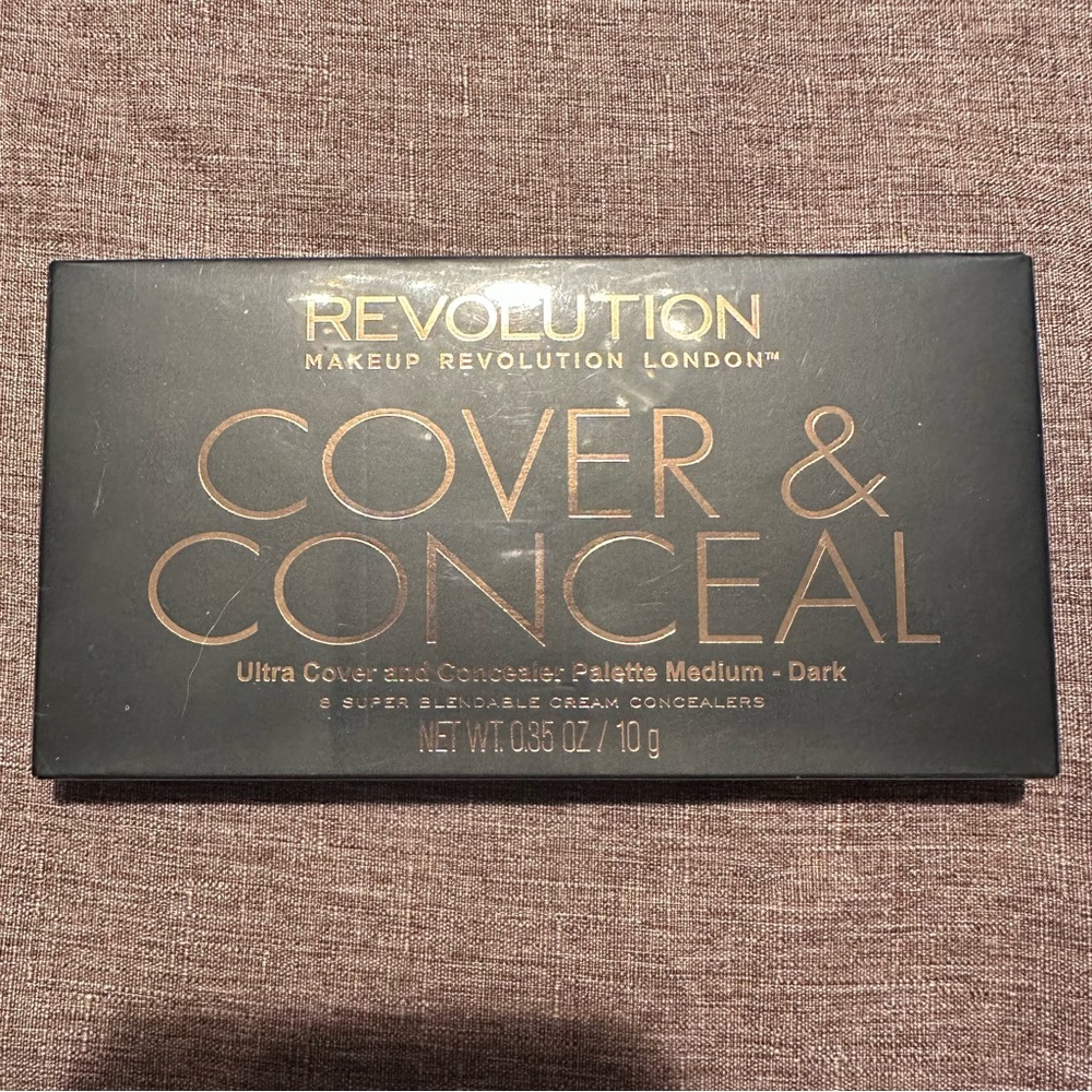 Revolution Cover & Conceal Palette - Blendable Cream Concealers Medium Dark NIB
